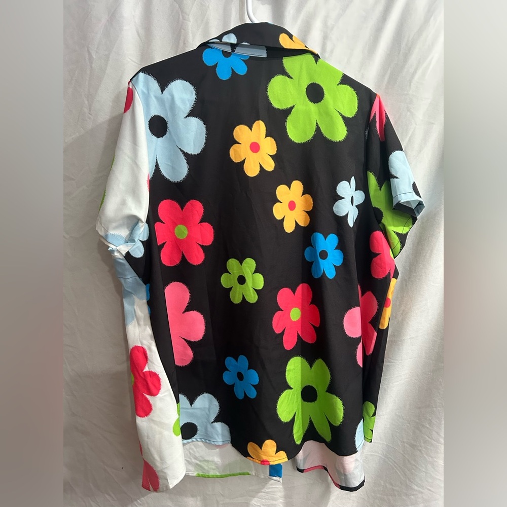 SHEIN Curve Color Block Floral Print Short Sleeve Button Down Shirt Blouse Top - Picture 4 of 5